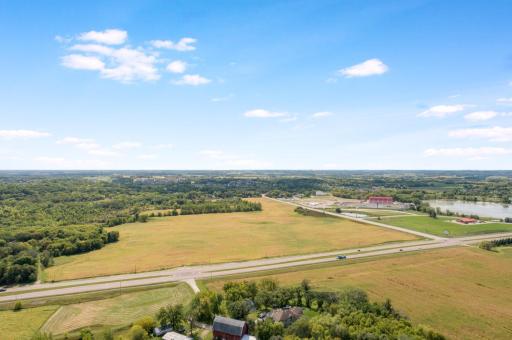 9855 E 260th Street, Elko New Market, MN 55020