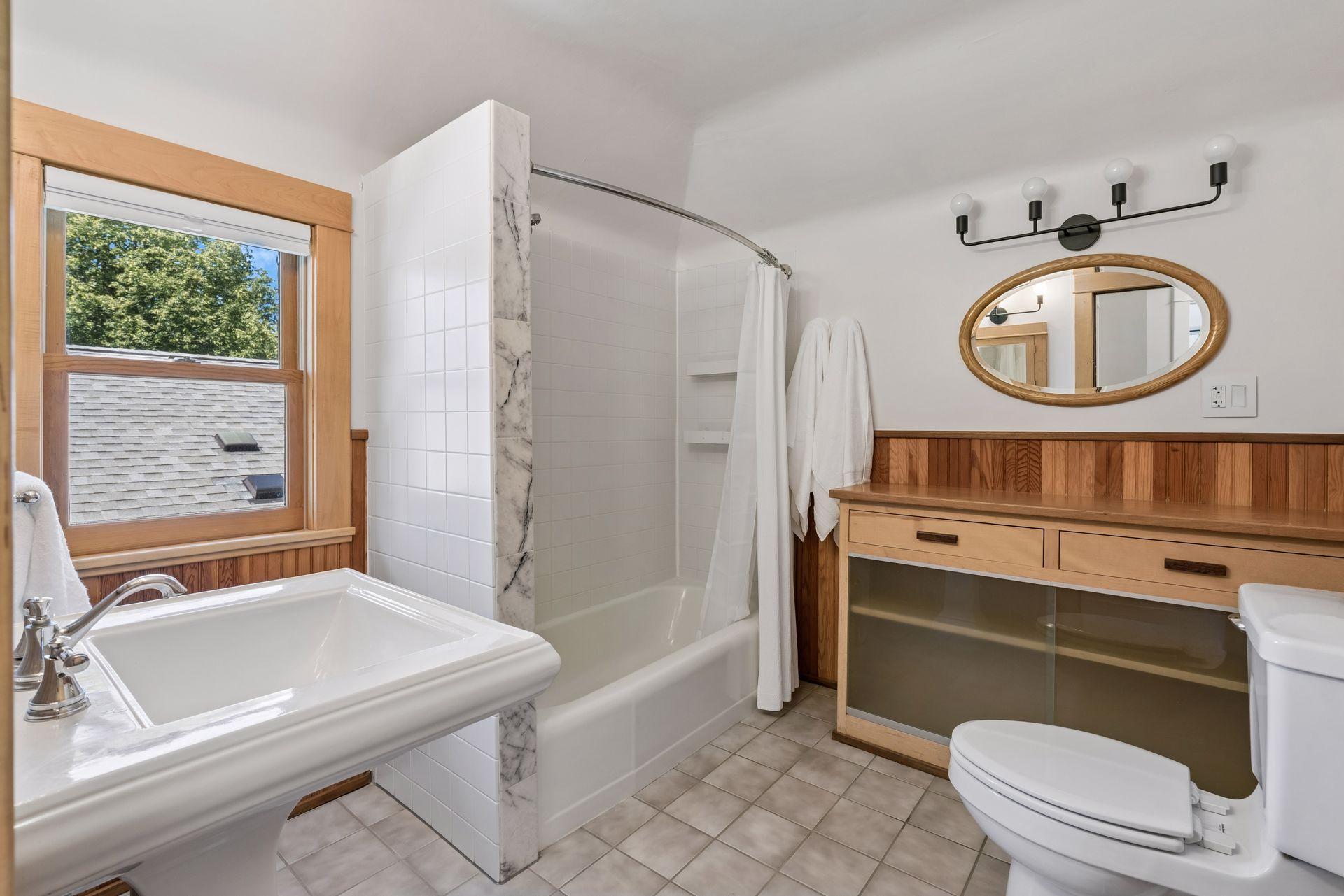 Nice big full bath upstairs, with plenty of storage
