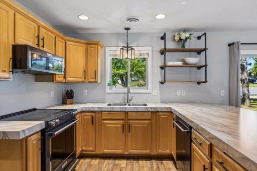 402 Sierra Place, Roberts, WI 54023