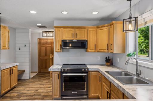 402 Sierra Place, Roberts, WI 54023