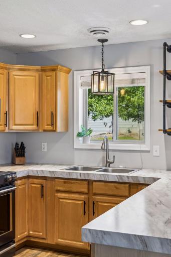 402 Sierra Place, Roberts, WI 54023