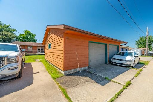 1221 21st Street S, Virginia, MN 55792