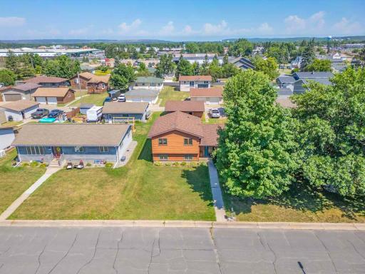 1221 21st Street S, Virginia, MN 55792