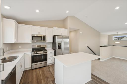 915 Brandenburg Lane, Waverly, MN 55390