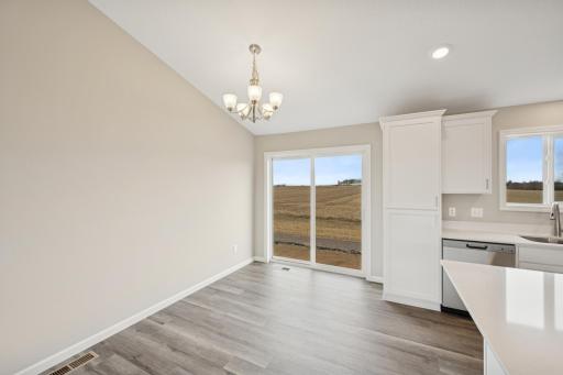 915 Brandenburg Lane, Waverly, MN 55390