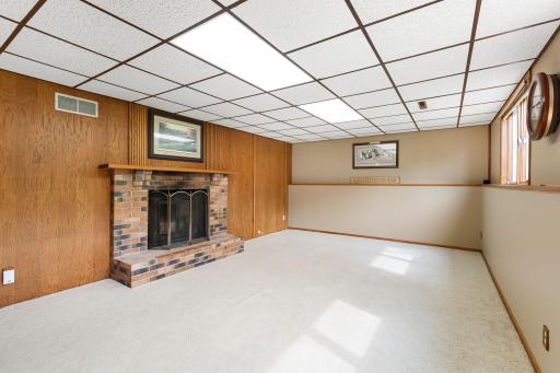 1807 9th Street SW, Austin, MN 55912