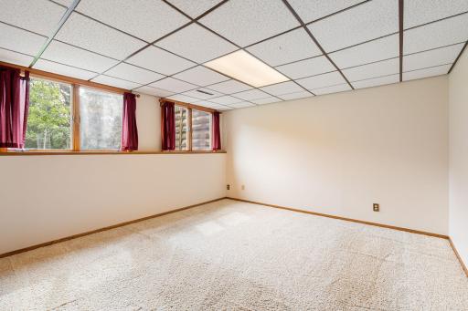 1807 9th Street SW, Austin, MN 55912