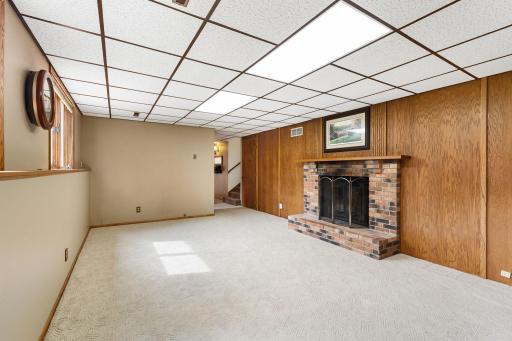 1807 9th Street SW, Austin, MN 55912