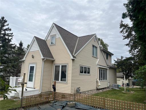 Photo for 411 13th Street SW, Willmar, MN 56201 - listing #7106208 411 13th Street SW, Willmar, MN 56201