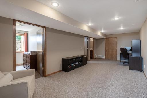 24095 Blue Marina Road, Cleveland, MN 56017