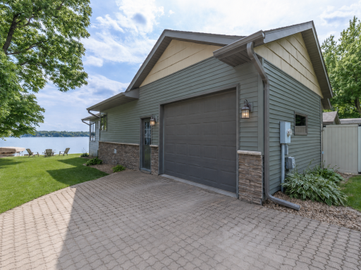 24095 Blue Marina Road, Cleveland, MN 56017