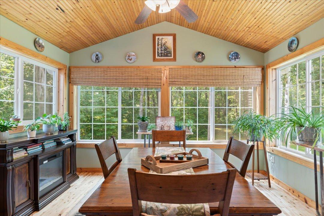 Sun Room 13x13