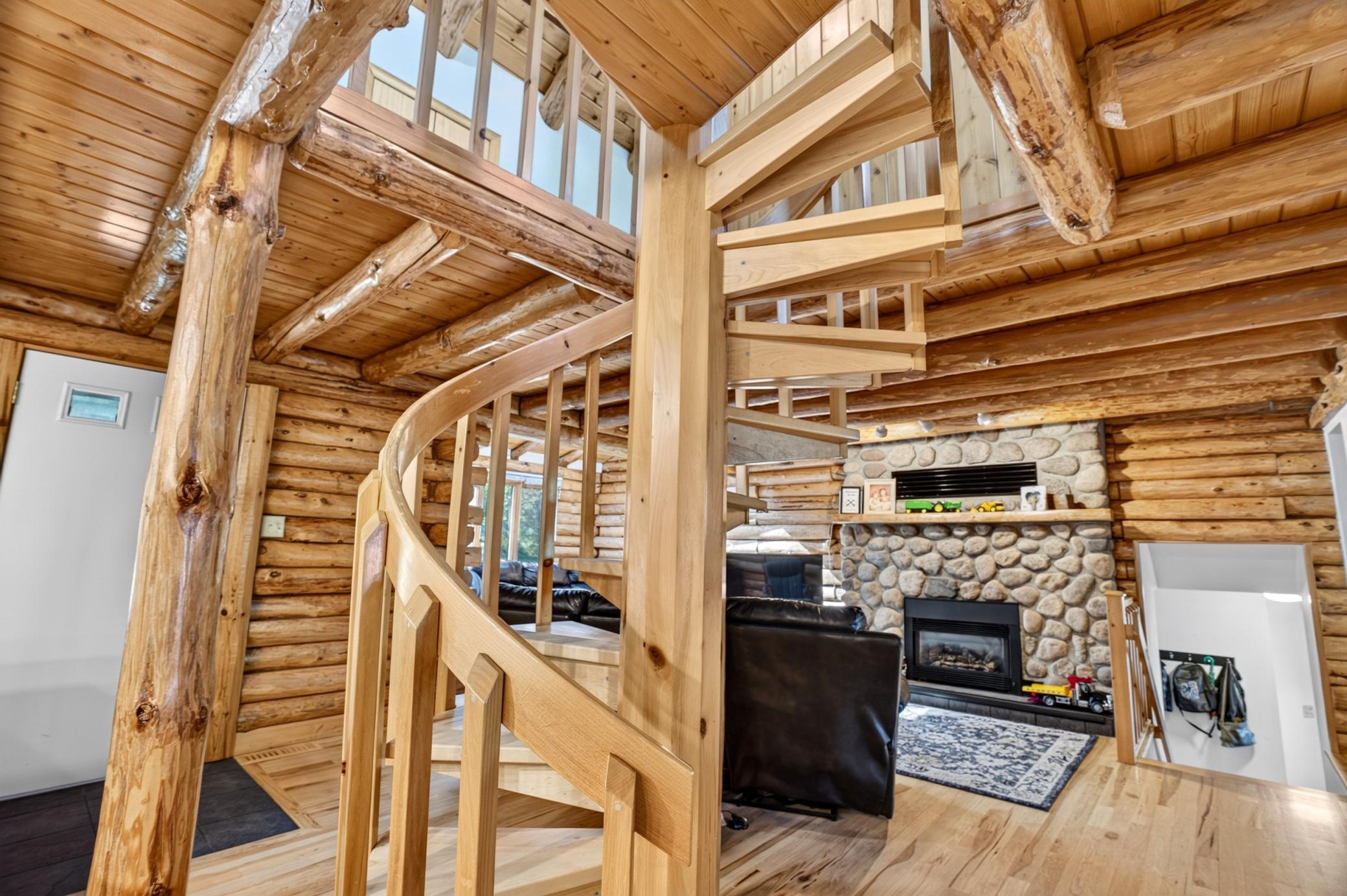 Spiral Lookup to Upper Level