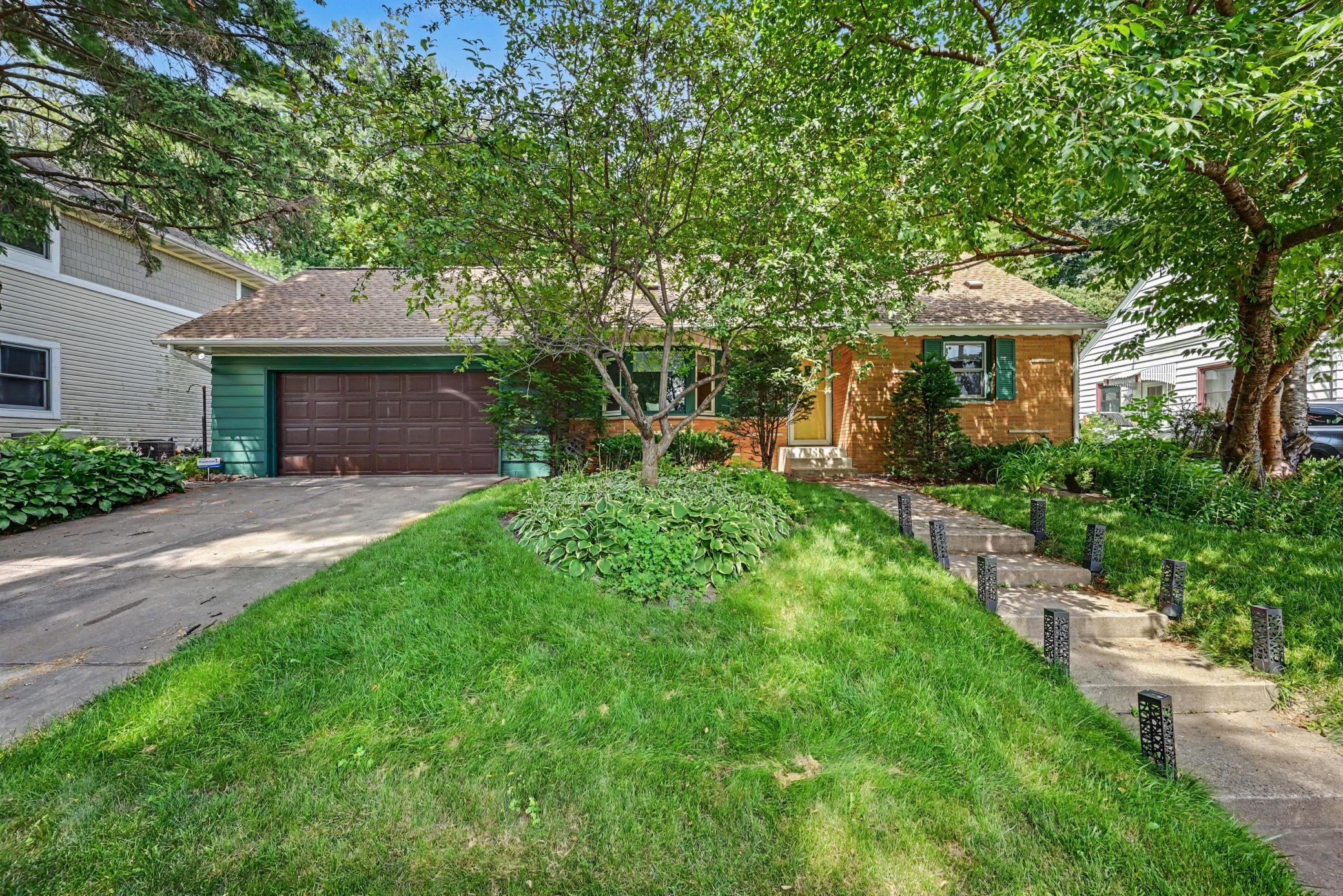 Front Exterior w/attached 2 car garage.