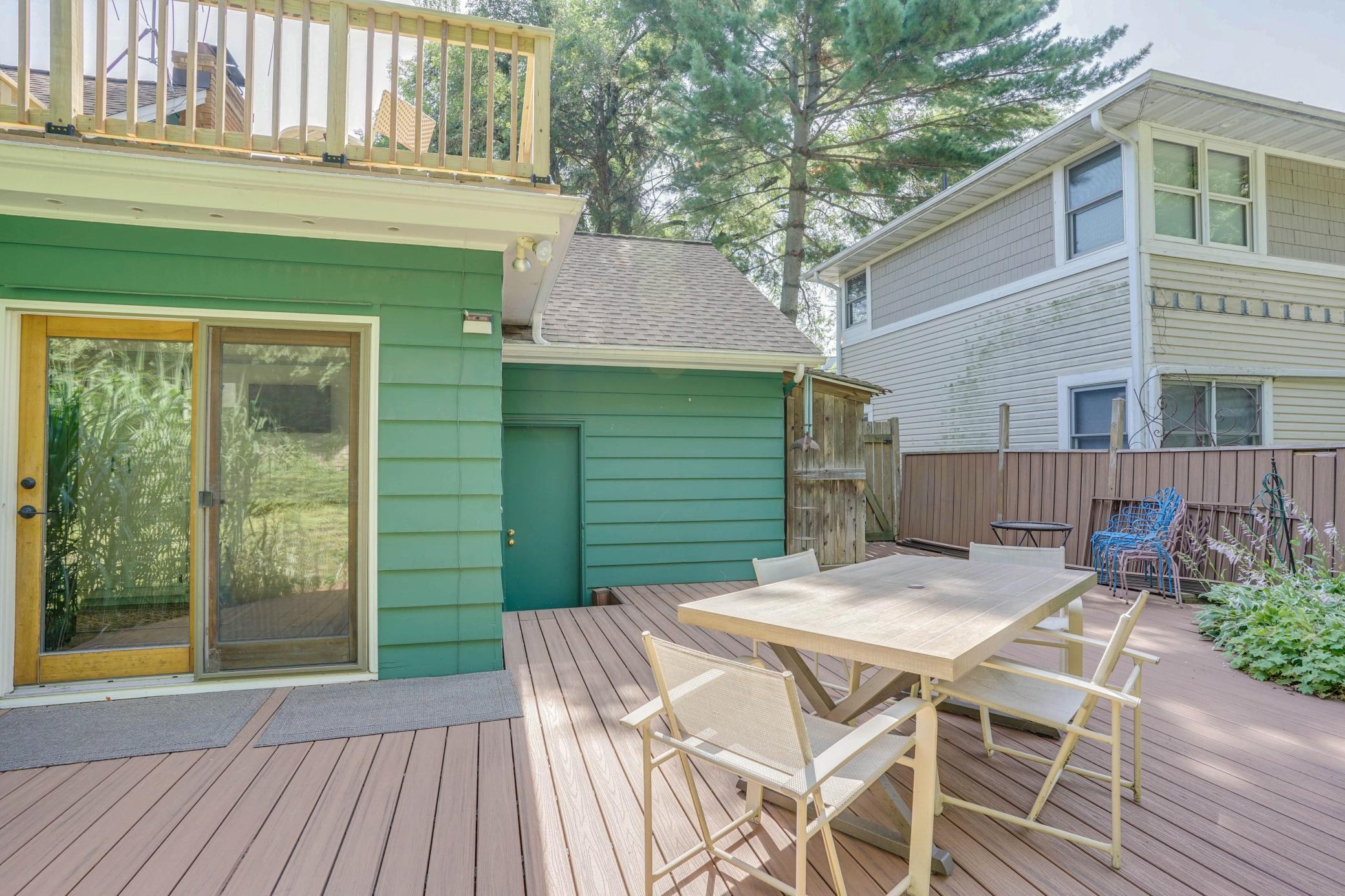 Back Deck off of kitchen eat in area.