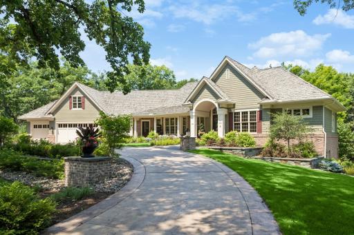 6 Bent Tree Lane, Saint Paul, MN 55127