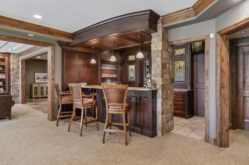 6 Bent Tree Lane, Saint Paul, MN 55127