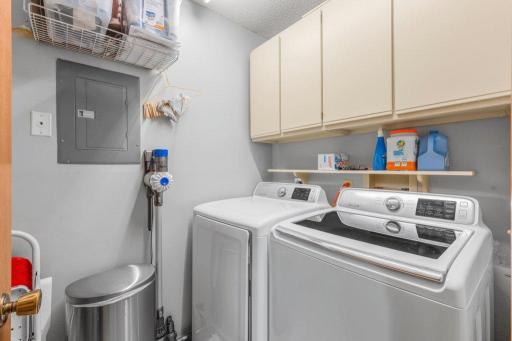 4040 Maureen Drive NE, 203, Columbia Heights, MN 55421