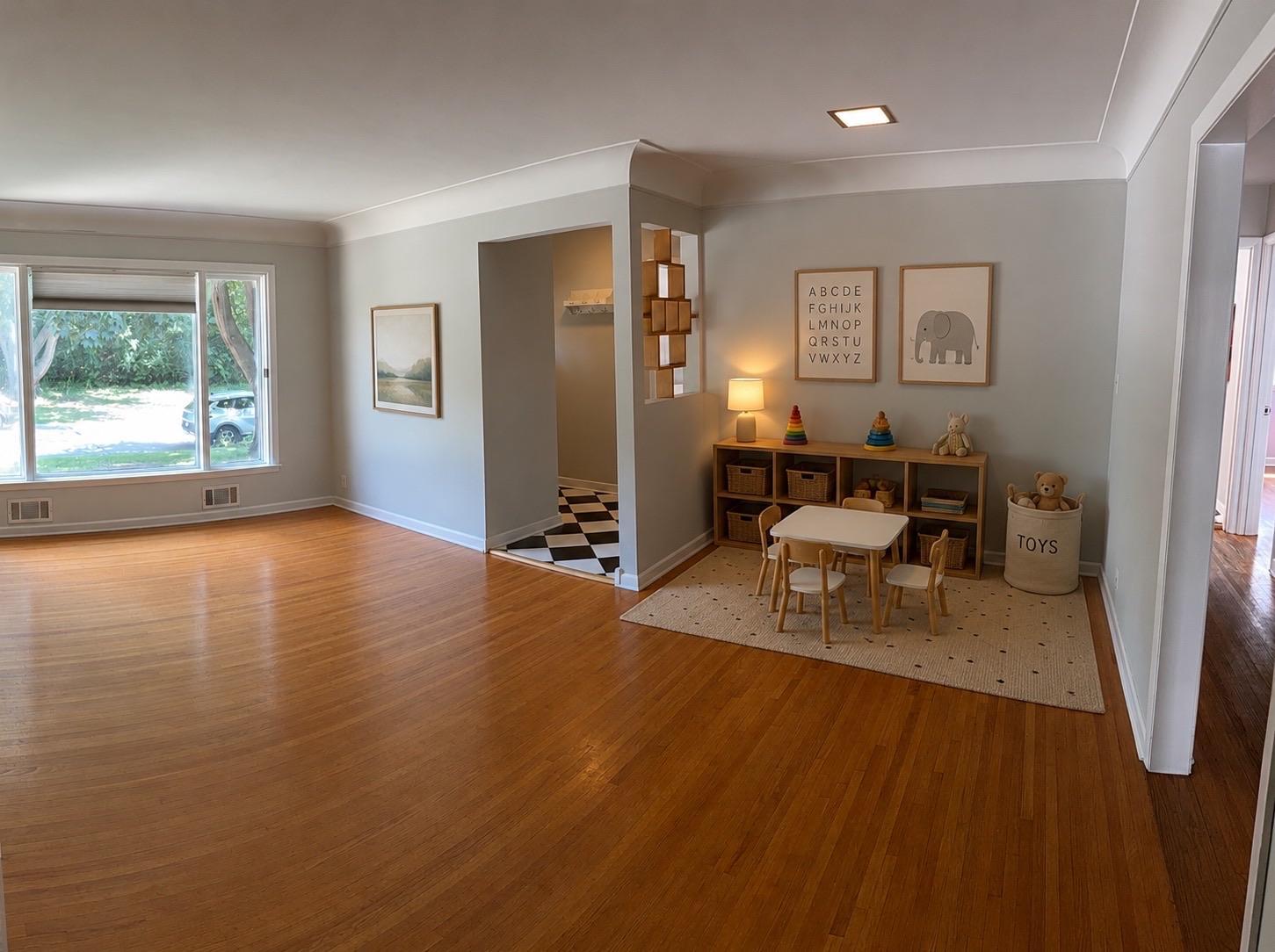 LIVING ROOM - HARDWOOD FLOOR