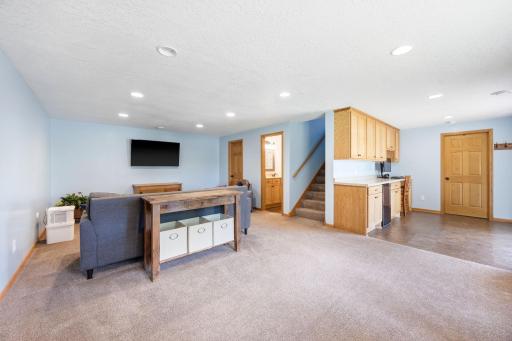 1228 Leo Lane, Buffalo, MN 55313