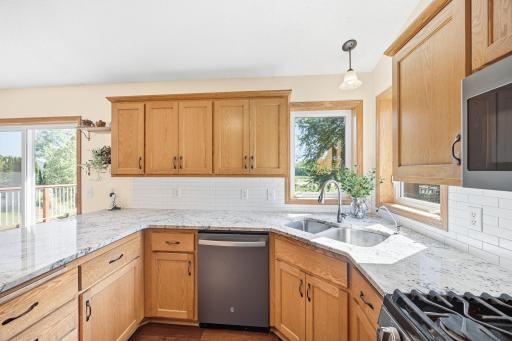 1228 Leo Lane, Buffalo, MN 55313