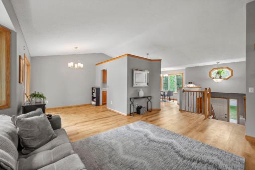 Nice, open concept with vaulted ceilings!