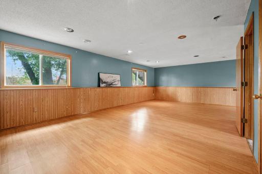 30510 Redding Avenue, Shafer, MN 55074