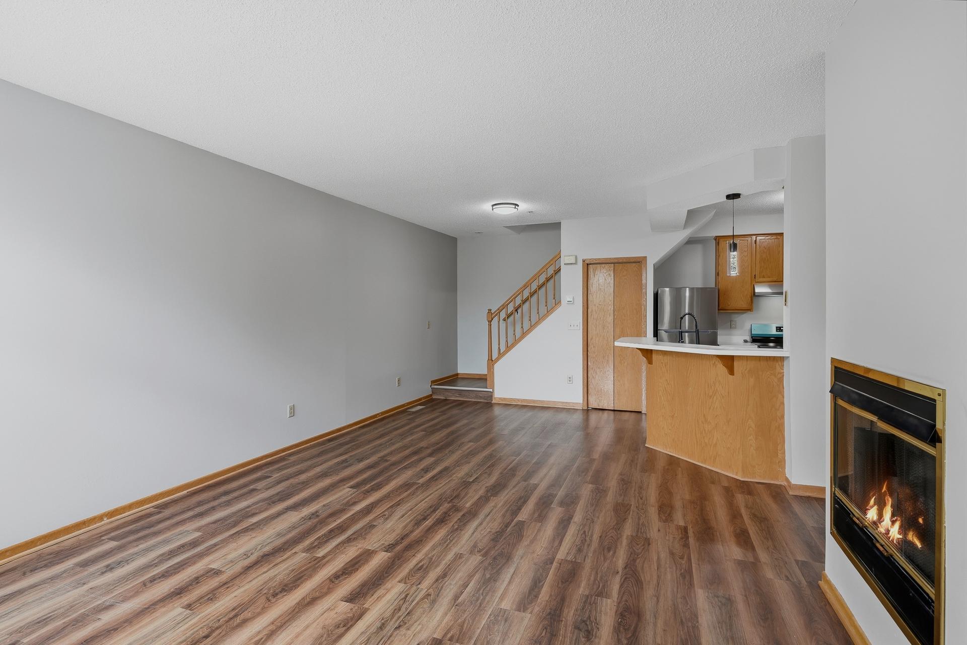 2255 Ranchview Lane N Unit 14 MLS-4.jpg