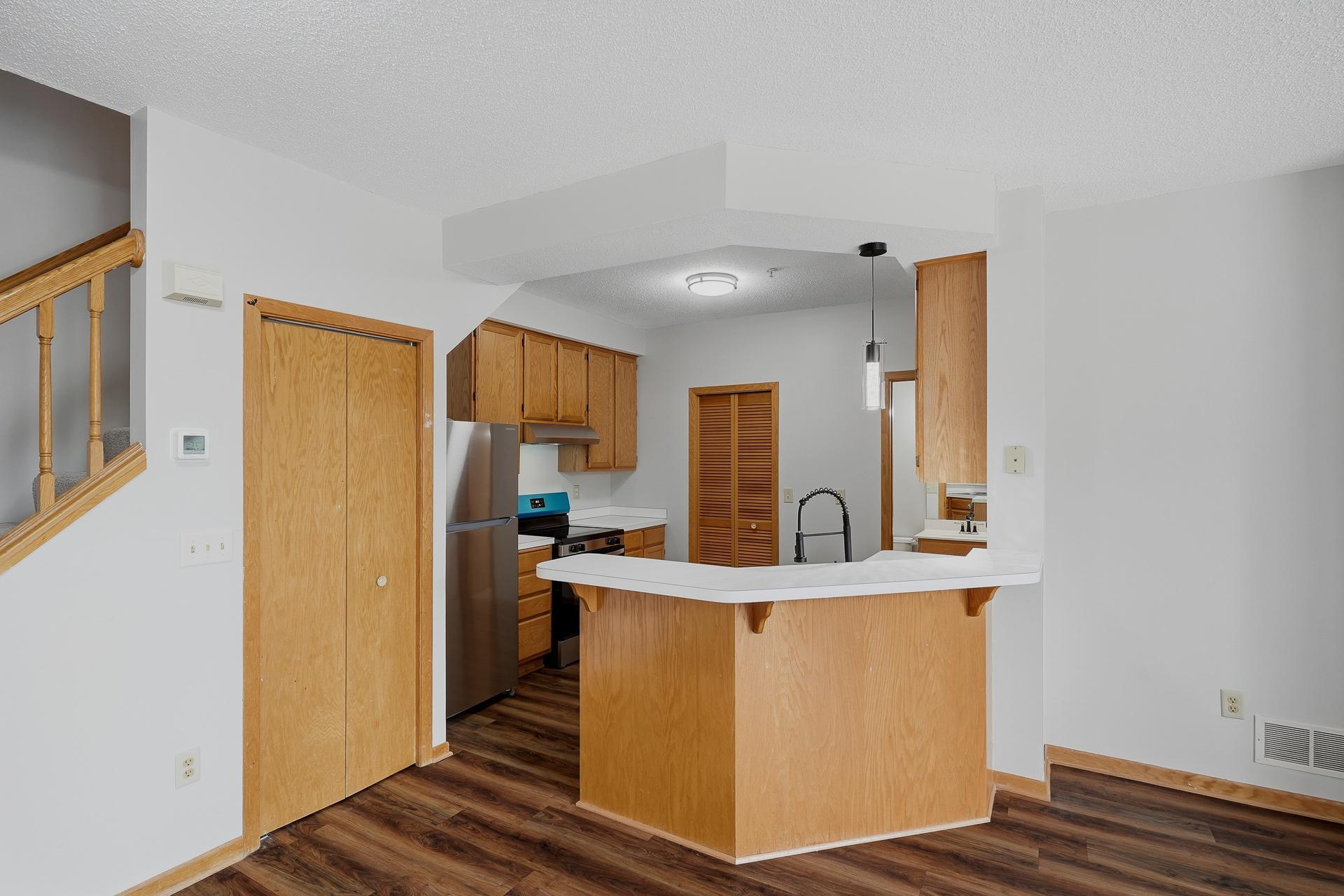 2255 Ranchview Lane N Unit 14 MLS-8.jpg