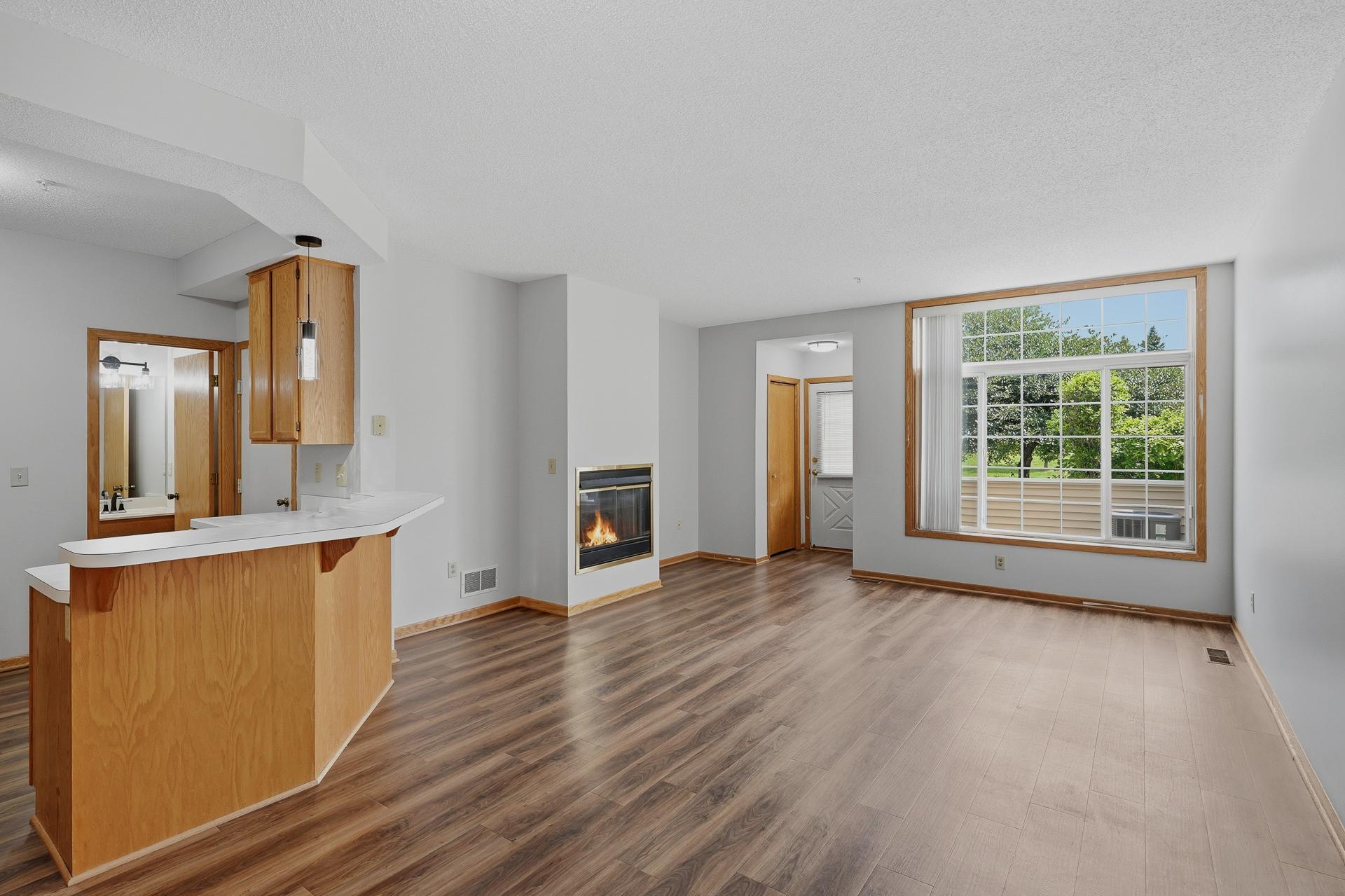 2255 Ranchview Lane N Unit 14 MLS-6.jpg