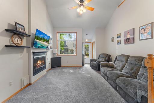 8438 Copperfield Way, 78, Inver Grove Heights, MN 55076