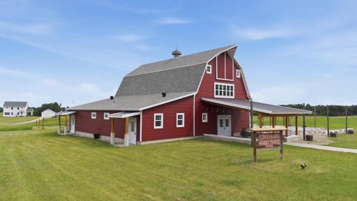 16305 57th Street SE, Kindred, ND 58051