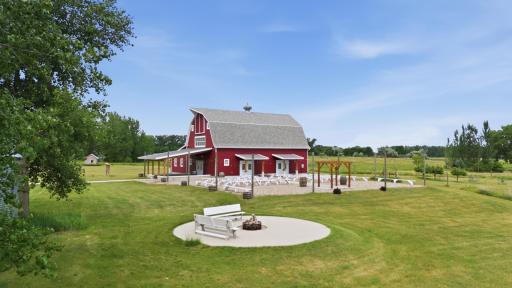 16305 57th Street SE, Kindred, ND 58051