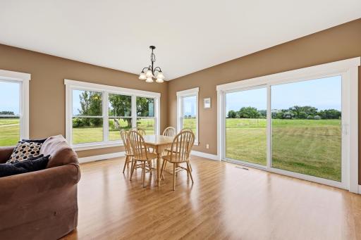 16305 57th Street SE, Kindred, ND 58051
