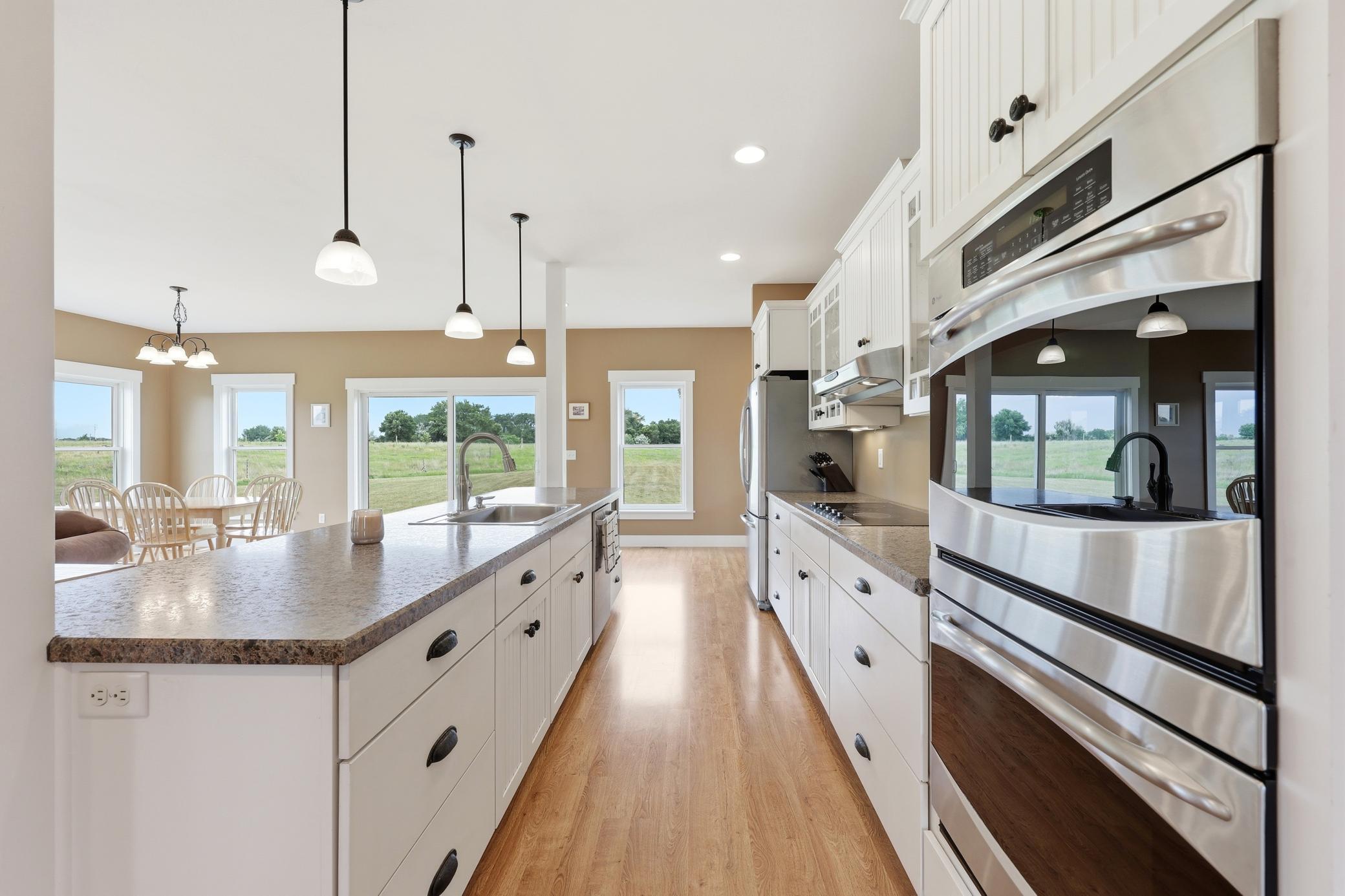 Lots of cabinet space