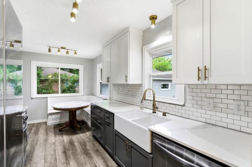8758 Hamlet Avenue S, Cottage Grove, MN 55016