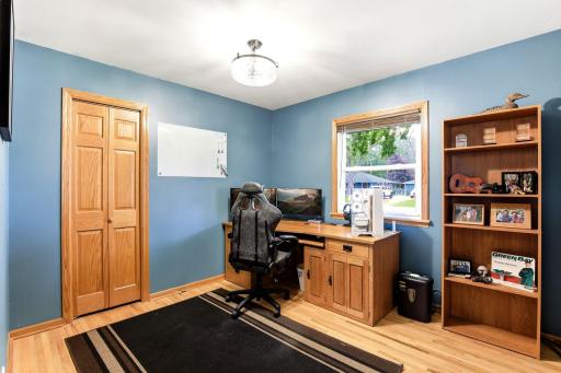 8758 Hamlet Avenue S, Cottage Grove, MN 55016