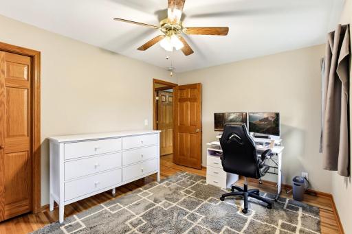 8758 Hamlet Avenue S, Cottage Grove, MN 55016