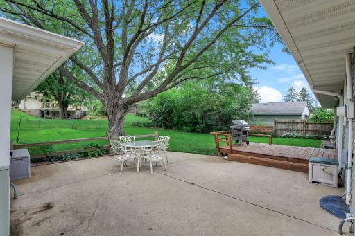 8758 Hamlet Avenue S, Cottage Grove, MN 55016