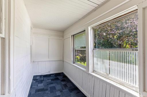884 Iglehart Avenue, Saint Paul, MN 55104