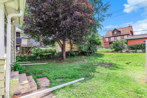 884 Iglehart Avenue, Saint Paul, MN 55104