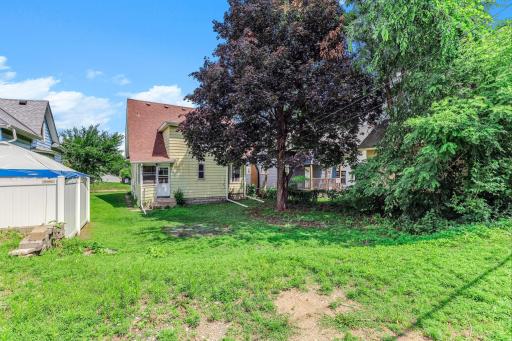 884 Iglehart Avenue, Saint Paul, MN 55104