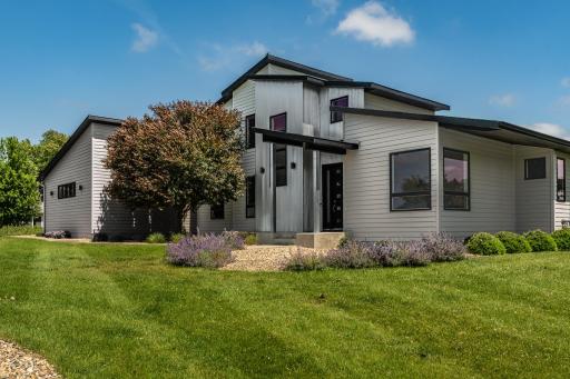 Photo for 4080 Ironton Lane SW, Rochester, MN 55902 - listing #7106405 4080 Ironton Lane SW, Rochester, MN 55902