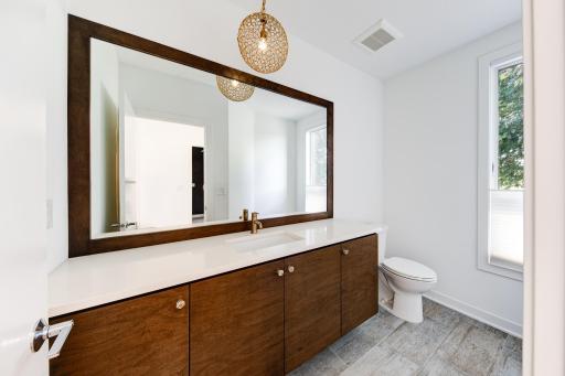 main floor bathroom - Copy.jpg
