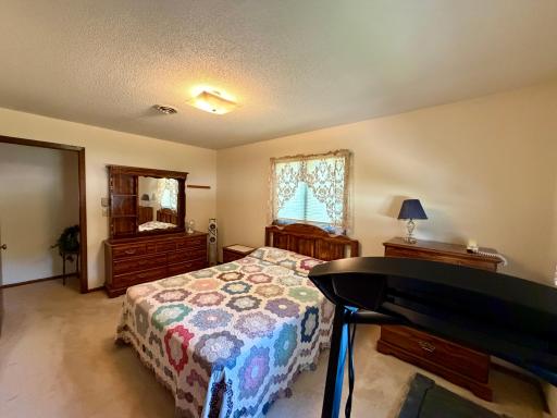 1111 Elm Cove, Luverne, MN 56156