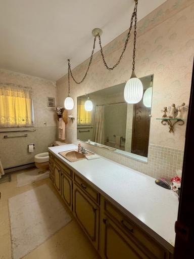 1111 Elm Cove, Luverne, MN 56156