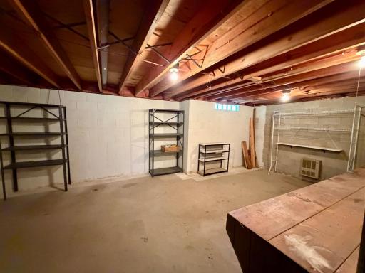 1111 Elm Cove, Luverne, MN 56156