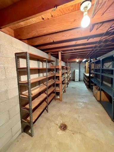 1111 Elm Cove, Luverne, MN 56156