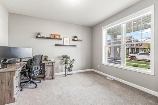 20490 Ginger Court, Lakeville, MN 55044