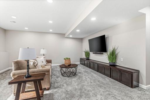 20490 Ginger Court, Lakeville, MN 55044